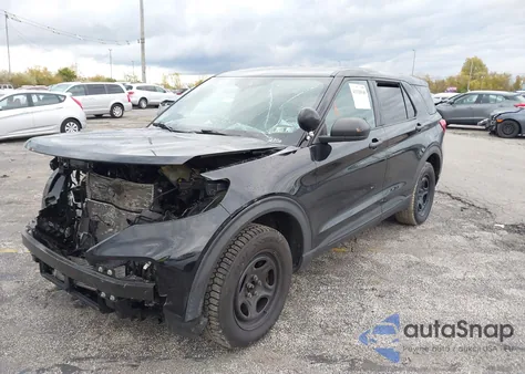 2020 Ford Police Interceptor Utility z USA, uszkodzony, nr VIN 1FM5K8AB1LGD01477